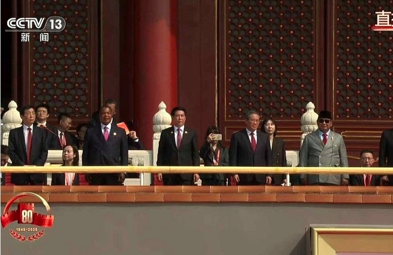 Vietnamese President attends parade marking 80 years since victory over fascism